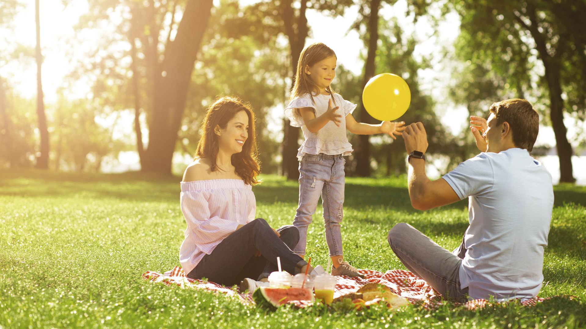 Beneficios de Vivir Cerca de Áreas Verdes: Salud y Bienestar en Zafiro y Senda